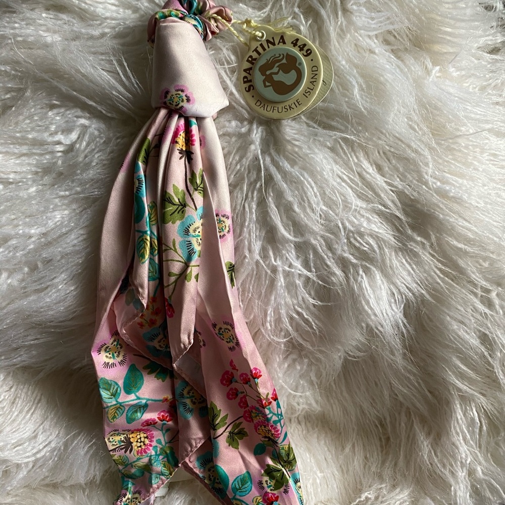 Spartina neck scarf